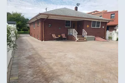 111 W Munsell Ave, Linden, NJ 07036 - Photo 4