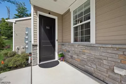 161 Jasmine Drive, Warren Township, NJ 07059 - Photo 4