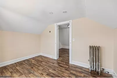 21 East 5th St, Clifton, NJ 07011 - Photo 30