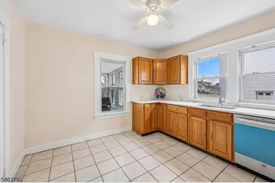 21 East 5th St, Clifton, NJ 07011 - Photo 18
