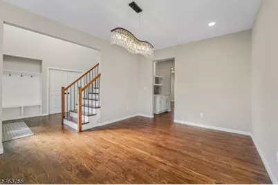 6 Chamberlain Ln, Mount Olive, NJ 07828 - Photo 6