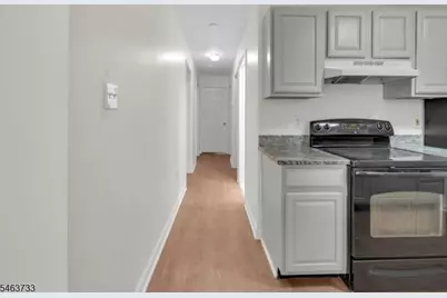 65 Montgomery, Irvington, NJ 07111 - Photo 6