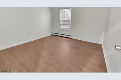 65 Montgomery, Irvington, NJ 07111 - Photo 10