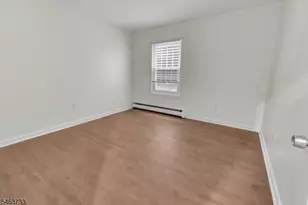 65 Montgomery, Irvington, NJ 07111 - Photo 10