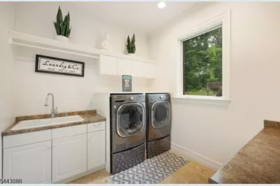 41 Mareu Dr, Watchung, NJ 07069 - Photo 24