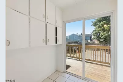 86 Maple Ave Ab, Dover, NJ 07801 - Photo 6