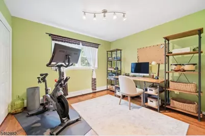 33 Celtic Way, Parsippany, NJ 07054 - Photo 22