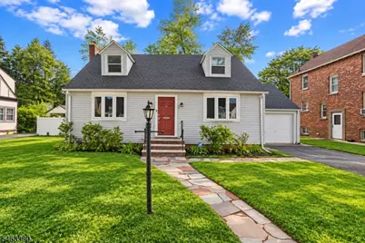 825 Bishop St, Union Township, NJ 07083 - Photo 2