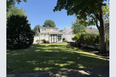 12 Gordon Ct, Bloomfield, NJ 07003 - Photo 10