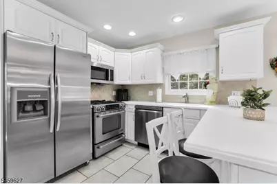 79 Lopez Rd, Cedar Grove, NJ 07009 - Photo 14