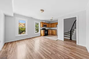 565 Madison Ave, Elizabeth, NJ 07201 - Photo 4