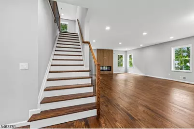 8 Chamberlain Ln, Mount Olive, NJ 07828 - Photo 20
