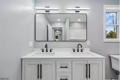 8 Chamberlain Ln, Mount Olive, NJ 07828 - Photo 34