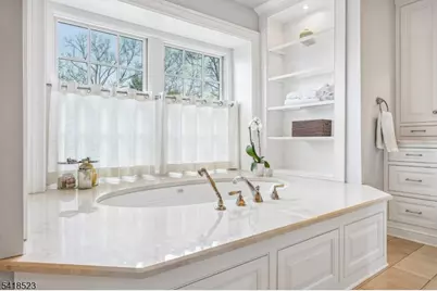 30 Robert Dr, Millburn Twp., NJ 07078 - Photo 34