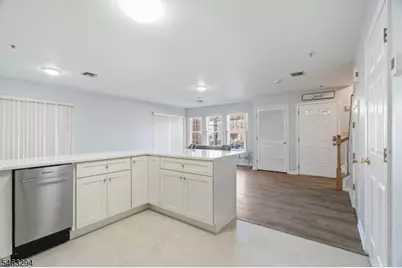 76 Union St #1A, Newark, NJ 07105 - Photo 8