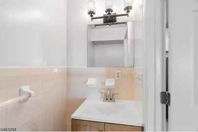 76 Union St #1A, Newark, NJ 07105 - Photo 14