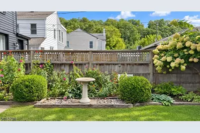 51 Perry St, Lambertville, NJ 08530 - Photo 28