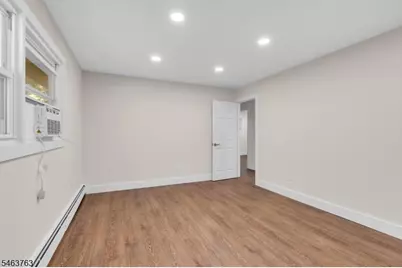 13 Main St, Glen Gardner, NJ 08826 - Photo 16