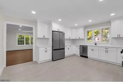 13 Main St, Glen Gardner, NJ 08826 - Photo 10