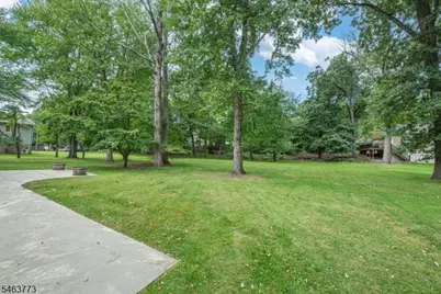 531 Mountain Ave, North Caldwell, NJ 07006 - Photo 4