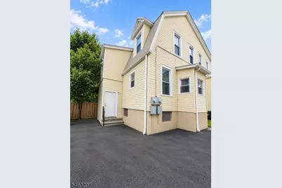 146 Leslie St, Newark, NJ 07112 - Photo 4