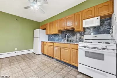 378 Ann St, Phillipsburg, NJ 08865 - Photo 6