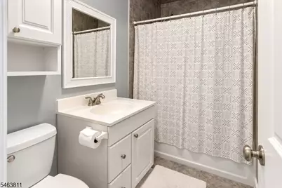 55 Samuel Ave, Clifton, NJ 07013 - Photo 6