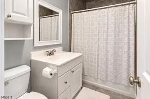 55 Samuel Ave, Clifton, NJ 07013 - Photo 6