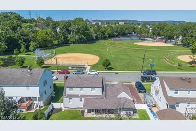 55 Samuel Ave, Clifton, NJ 07013 - Photo 24