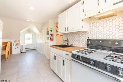 55 Samuel Ave, Clifton, NJ 07013 - Photo 10
