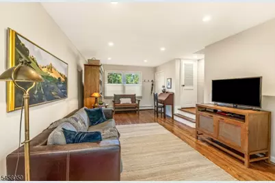 154 Boyden Ave #B, Maplewood, NJ 07040 - Photo 4