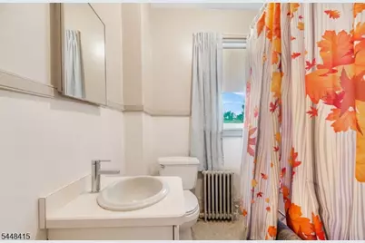 100 Hancox Ave, Nutley, NJ 07110 - Photo 10