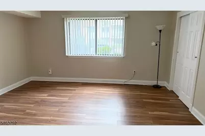 609 Edison Glen Ter, Edison, NJ 08837 - Photo 8