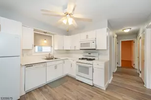 74 Pine St, Verona, NJ 07044 - Photo 16