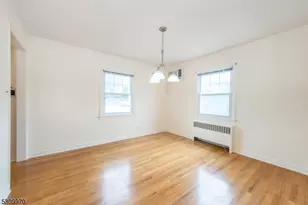 74 Pine St, Verona, NJ 07044 - Photo 14