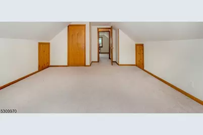 74 Pine St, Verona, NJ 07044 - Photo 8