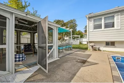 82 Eaton Pl, Bloomfield, NJ 07003 - Photo 26