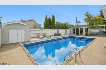 82 Eaton Pl, Bloomfield, NJ 07003 - Photo 30