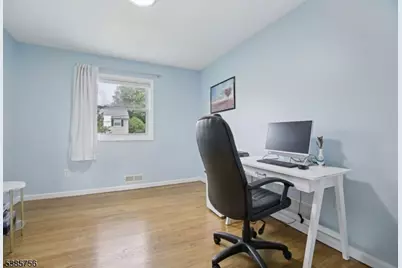 82 Eaton Pl, Bloomfield, NJ 07003 - Photo 20