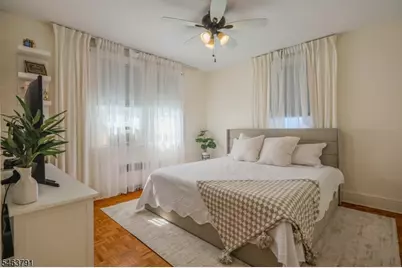 2035 Balmoral Ave, Union Township, NJ 07083 - Photo 16