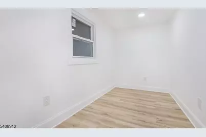 168 N Main St, Paterson, NJ 07522 - Photo 24