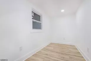 168 N Main St, Paterson, NJ 07522 - Photo 24