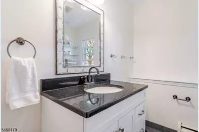 310 Main St, South Hackensack Township, NJ 07606 - Photo 12