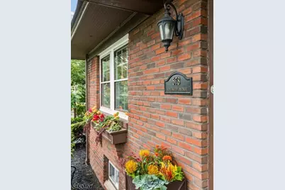 578 Ridgewood Ave, Glen Ridge Boro Twp., NJ 07028 - Photo 4