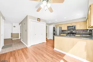 100 Howell Ave, Woodbridge Township, NJ 08863 - Photo 12