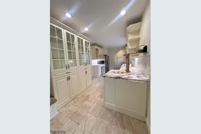 748 Livingston Rd, Elizabeth, NJ 07208 - Photo 4