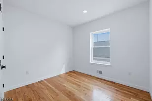 54 Pennsylvania Ave, Newark, NJ 07114 - Photo 18