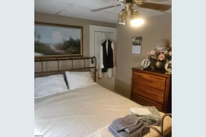 1040 E 26th St, Paterson, NJ 07513 - Photo 8