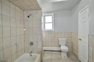 659 S 17th St, Newark, NJ 07103 - Photo 4