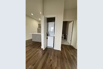 183 Garibaldi Ave #311, Lodi, NJ 07644 - Photo 10